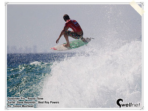 Quiksilver_pro_round_three_100309_12