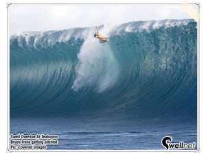 Swell_overdue_at_teahupoo_010609_01