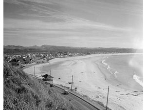 Kirra_1952_web